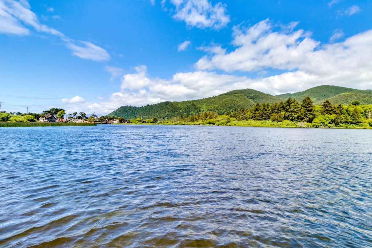 רוקאווי ביץ' ​Rock Creek Inn Vacation Condos מראה חיצוני תמונה